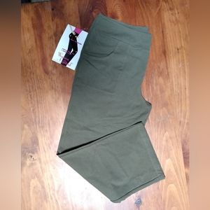 Women w/Control Cropped Pull On Stretch Pants